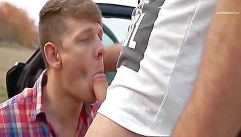 Maki and anit ployen