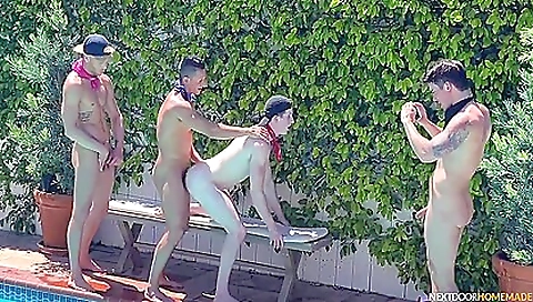 Hawt massage and facial for hot chick