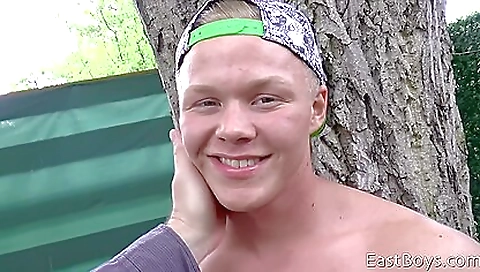 Dark brown screwed on a dick