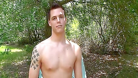 She's going and ready sneakytad