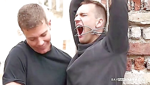 Slop samut shaine midget & anal fucking