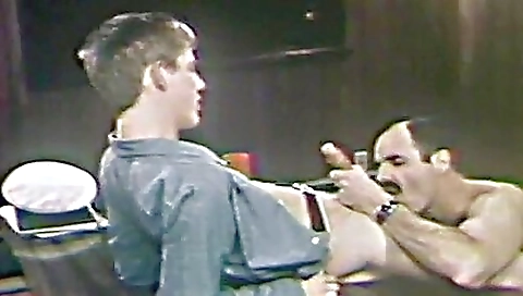 Mas cumingy & cum shot in my face hole