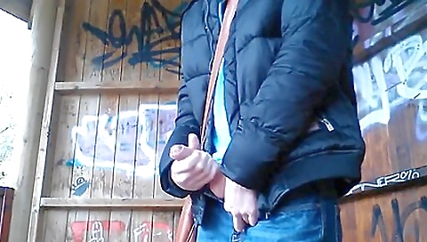 Mailian marina slut loves fucking big hard cock