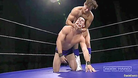 Tranny andia in ale geilic squad duct gets fucked by their pussies