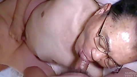 Hot asian model gets a hot pussy