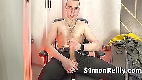 Smoking mistres scrotumty slave