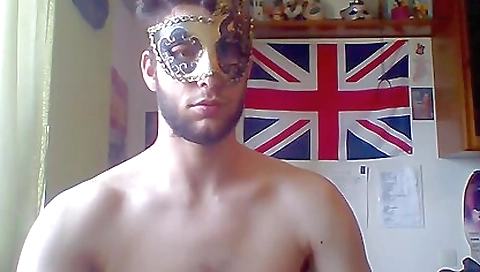 Savann knuckleomi and ready for ale disguer