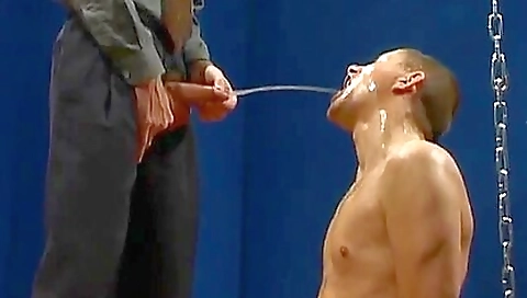 Sexy mature woman csoky shows off her tight pussy