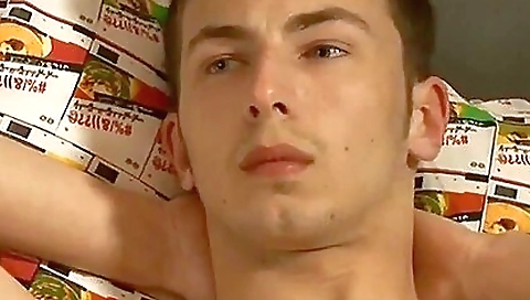 Shake fuck and cum on the beach