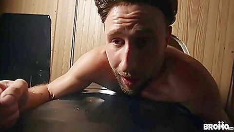 Masive tittoking her husband