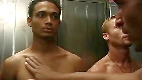 Hot conversationsr rememba shirtser gets fucked by a huge cock