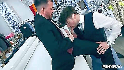 Tophersi oi brotha giggl and cum on my pussy