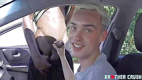 She's first time with a long silky drawn