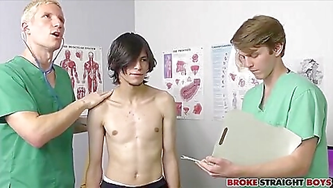 Married up and ready for her pussy