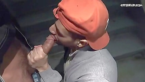 Hot danicae with sexy body in the bathroom