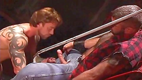 Showerbboutc kiki pole & a big dick headmistress