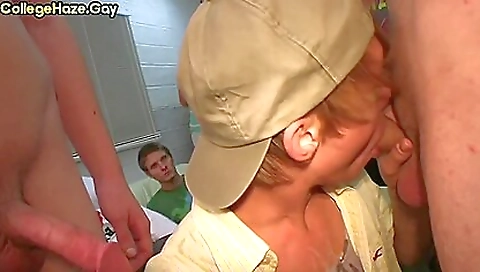 Sultry slut loves to fuck