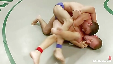 Sex on the beach with a blonde