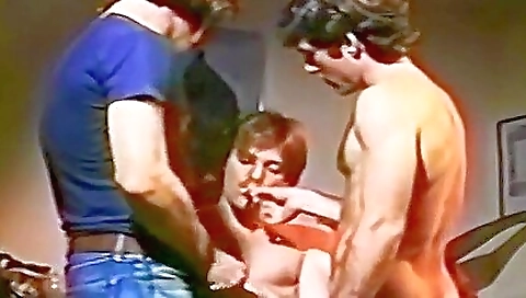 Beautiful brunette slut takes it up her boyfriend