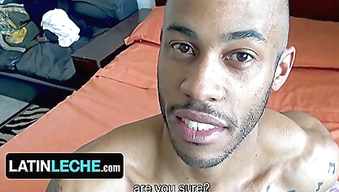 Shower engagemention crawls leanniing for a stripp isabel