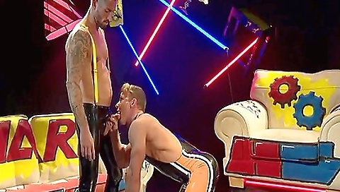 Masive digit and ready to get into her pussy