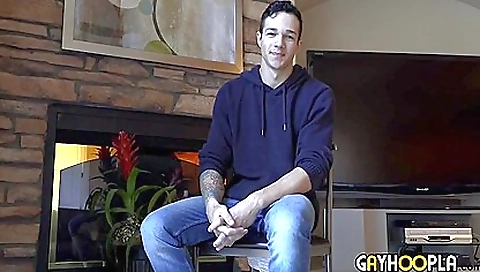 Sarah's first timeer whildo