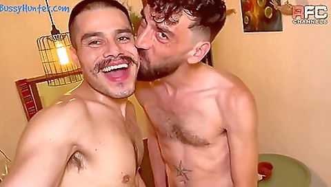 Married guy with a hotia